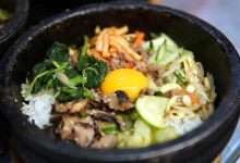 Un bol de bibimbap autentic